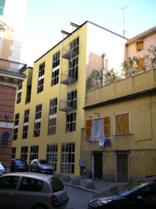 “Costruire sul costruito” – Demolizione e ricostruzione di edifico a Genova